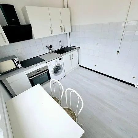 Apartment Tres Bel Appartement, 10 Min Gare, 20 Min De Paris Garges-les-Gonesse