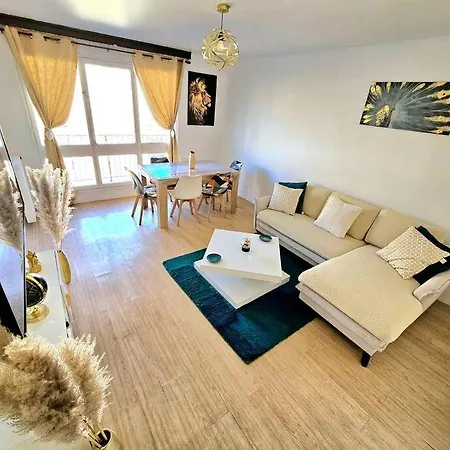 Tres Bel Appartement, 10 Min Gare, 20 Min De Paris Apartment *
